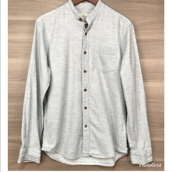 American Eagle Mock Neck Button Down 